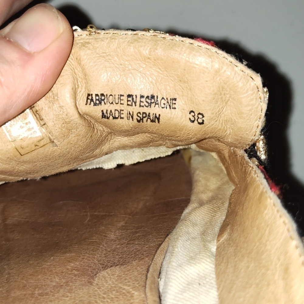 Free People gold and red Embroidered Mules size 38 Floral - Picture 11 of 12